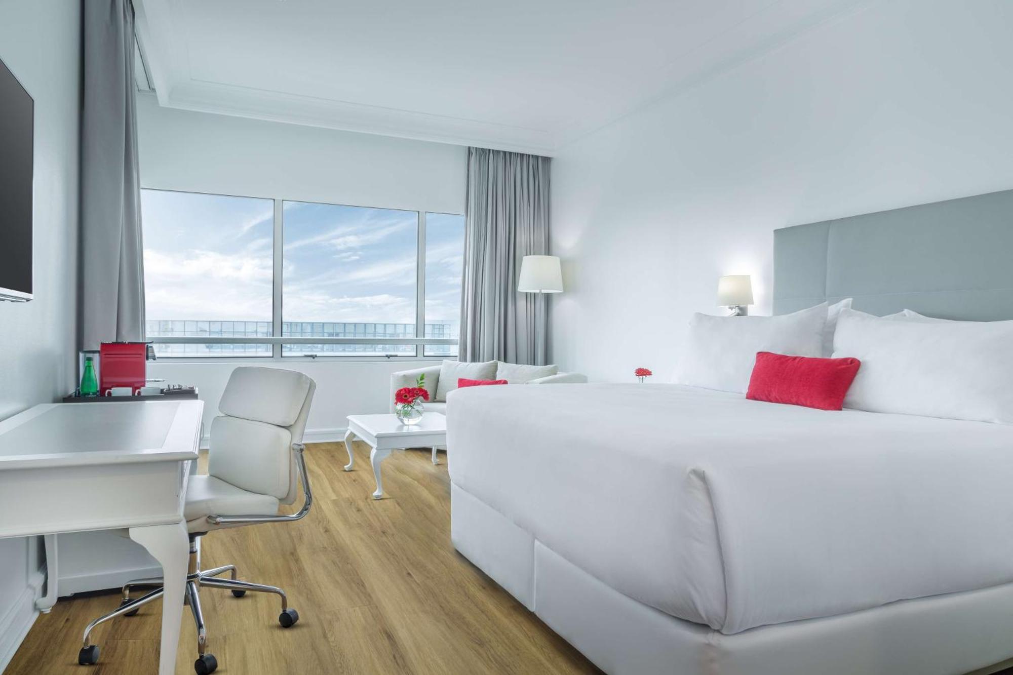 Camera Superior Matrimoniale/Doppia con Letti Singoli con Vista e Letto Supplementare (2 Adulti + 1 Bambino)